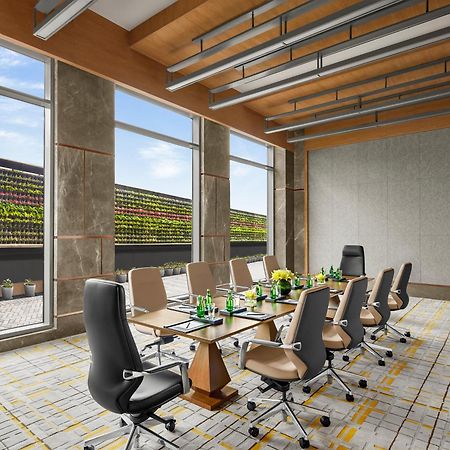 Hyatt Place Aurangabad Airport Екстериор снимка