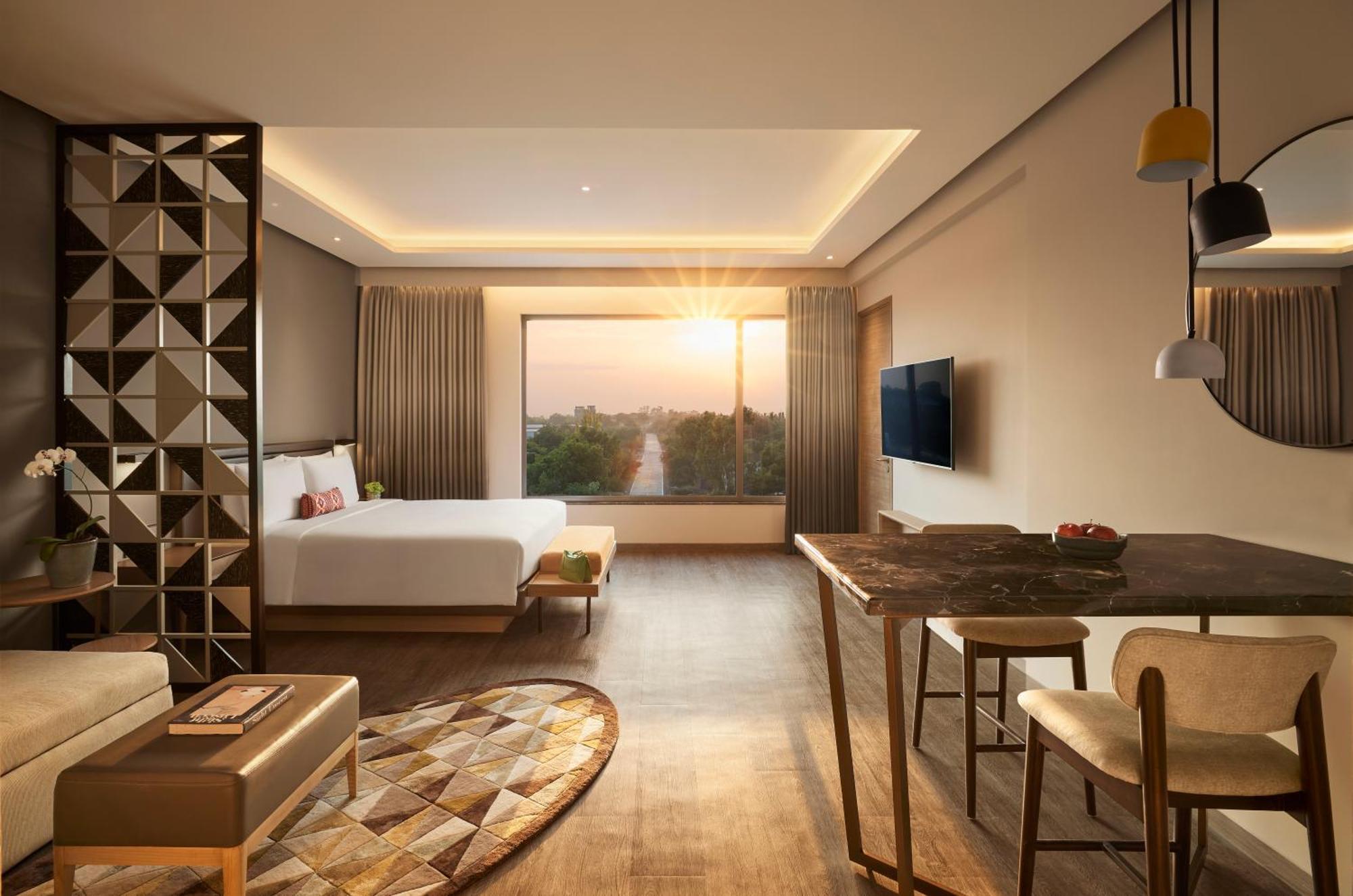 Hyatt Place Aurangabad Airport Екстериор снимка